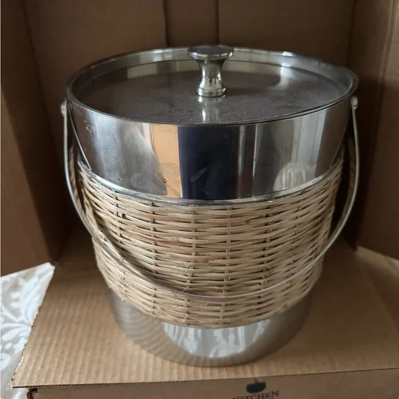 NEW Ice Bucket Wicker and Krome. Removable lid. 7.5”H 7.5” W - Picture 2 of 3